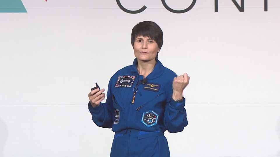 Live Webcast for the International Space Station